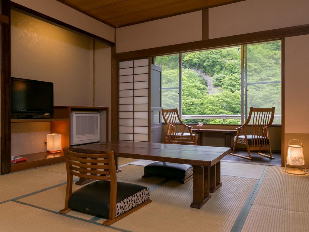 Kanouya Hotel Shibukawa Esterno foto